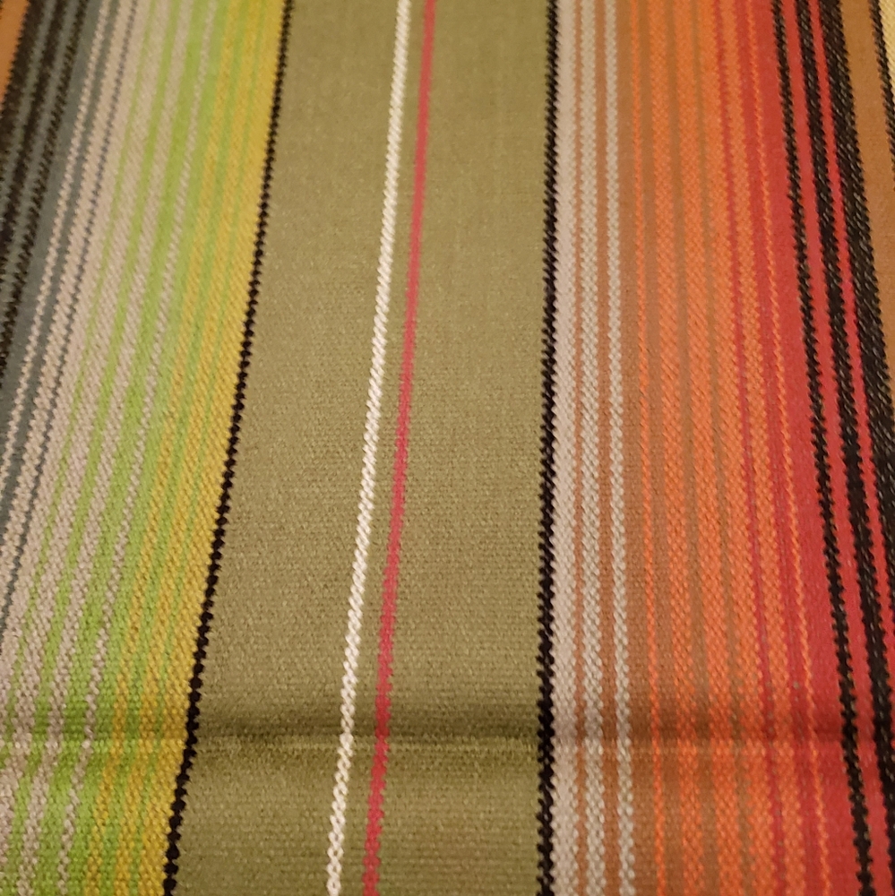 Tablecloth - Picture 4 of 4